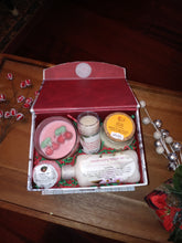 Load image into Gallery viewer, Gift baskets