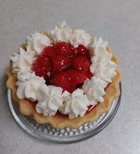 Load image into Gallery viewer, Dessert and Drink Candles. Soy Blend & Gel Wax Candles