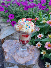 Load image into Gallery viewer, Dessert and Drink Candles. Soy Blend & Gel Wax Candles