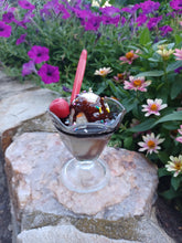 Load image into Gallery viewer, Dessert and Drink Candles. Soy Blend & Gel Wax Candles