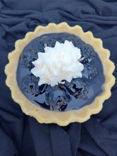 Load image into Gallery viewer, Dessert and Drink Candles. Soy Blend & Gel Wax Candles