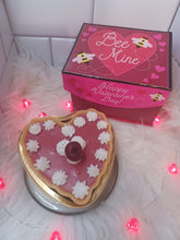 Load image into Gallery viewer, Dessert and Drink Candles. Soy Blend & Gel Wax Candles